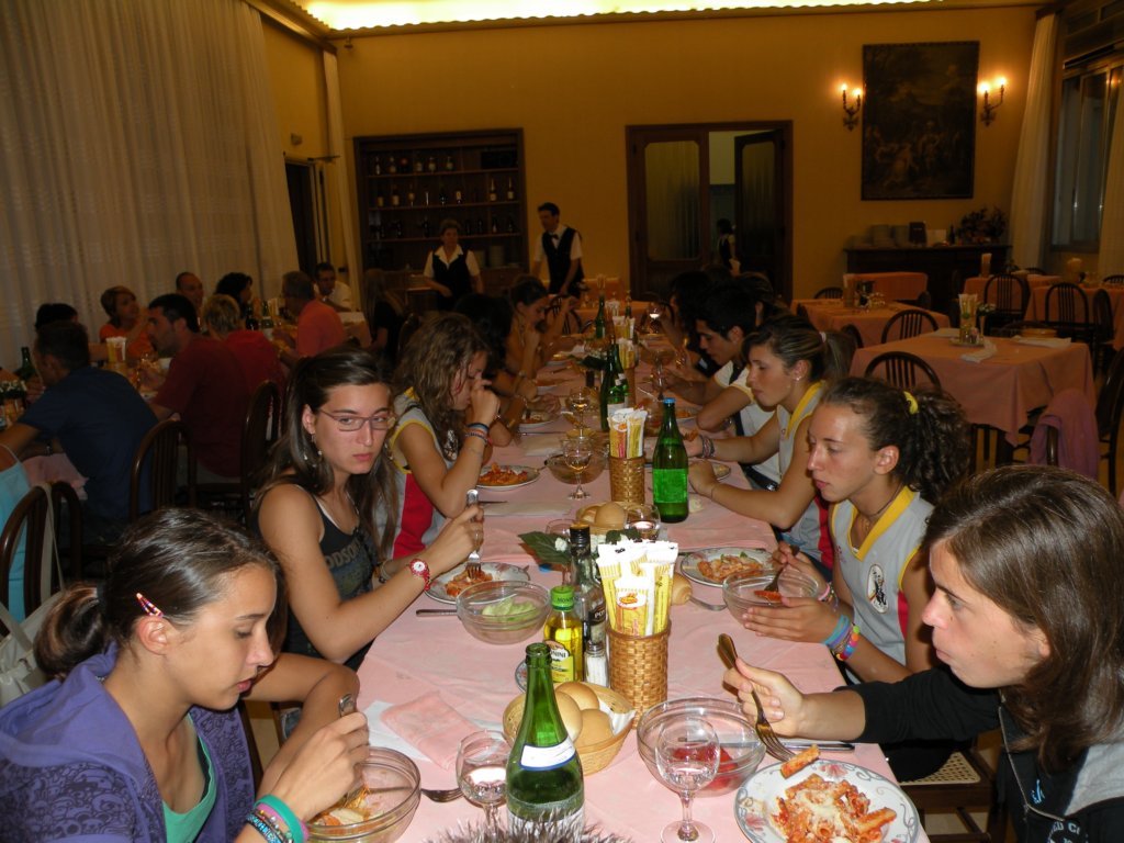 lacenainhotel2.jpg