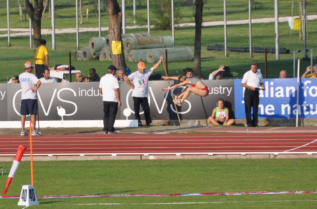 finaleoro2009_256.jpg