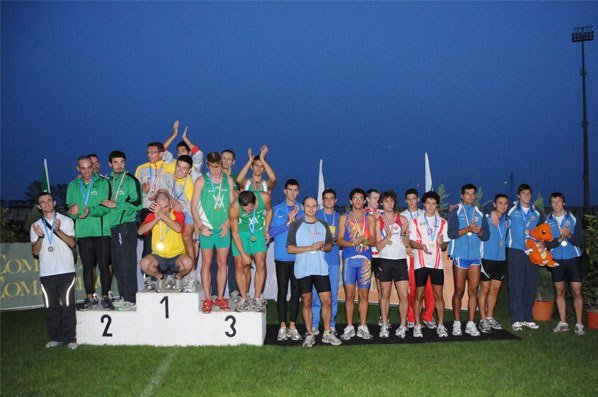 podio4x100.jpg